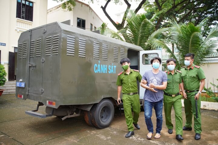 dong nai doi tuong tan cong luc luong lam nhiem vu tai chot kiem soat covid 19 lanh an1