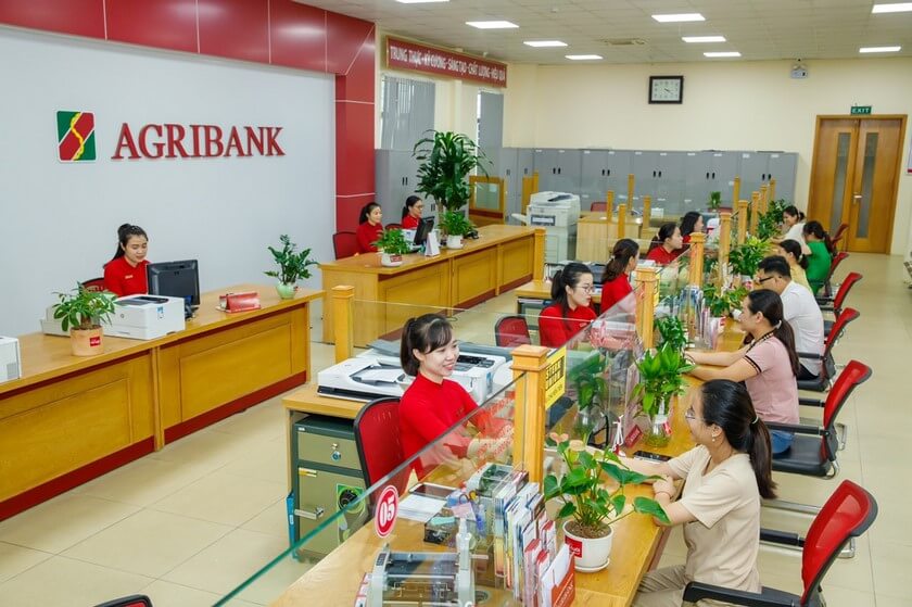 gio lam viec Agribank2